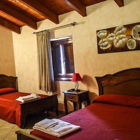 Agriturismo U' Casinu Da Scala Campora San Giovanni Eksteriør billede