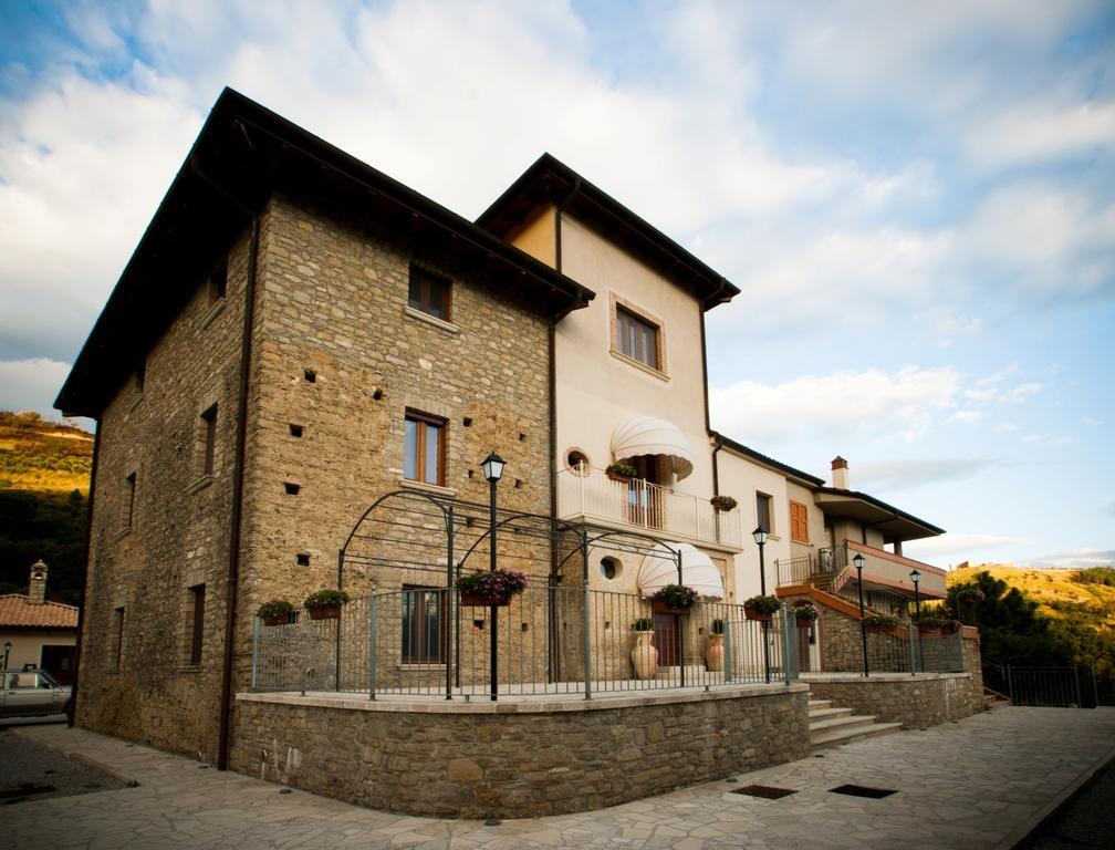 Agriturismo U' Casinu Da Scala Campora San Giovanni Eksteriør billede
