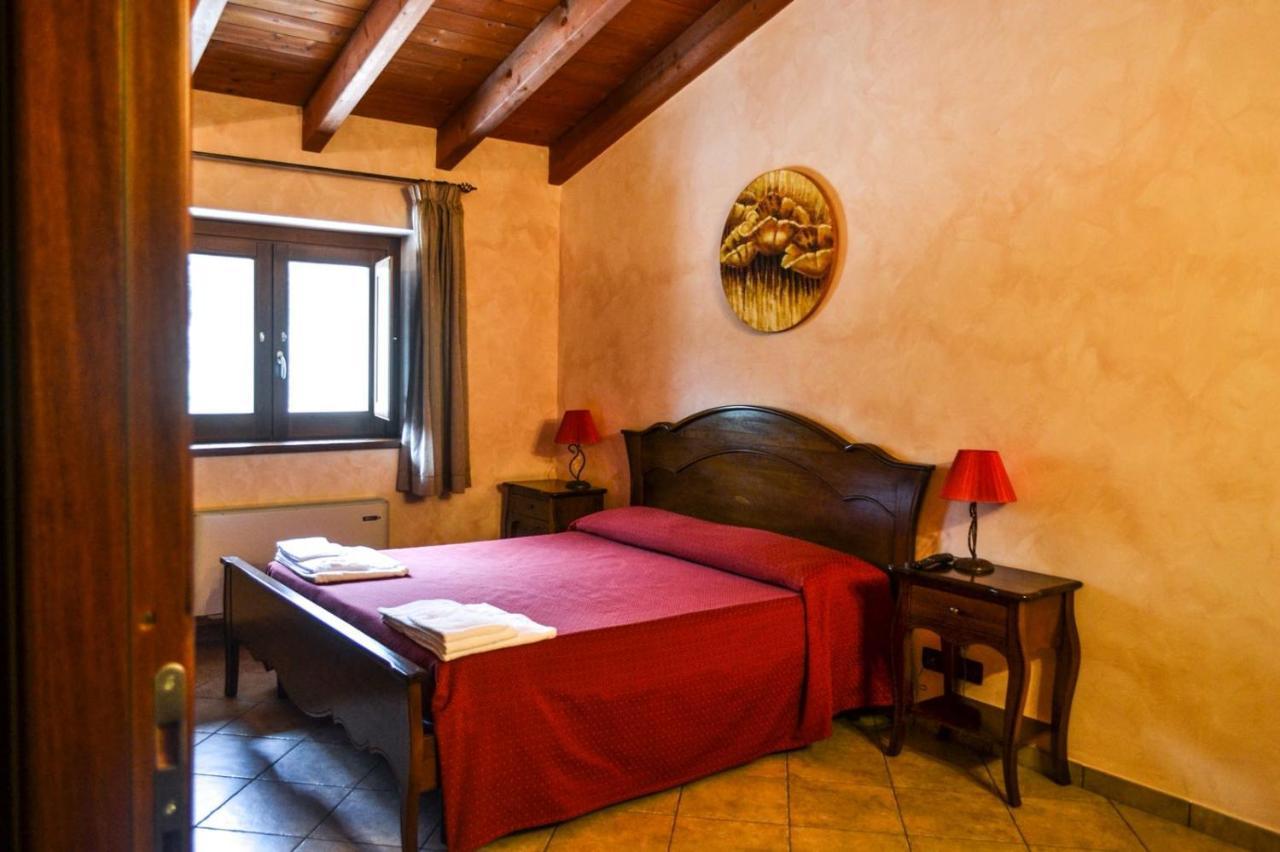 Agriturismo U' Casinu Da Scala Campora San Giovanni Eksteriør billede